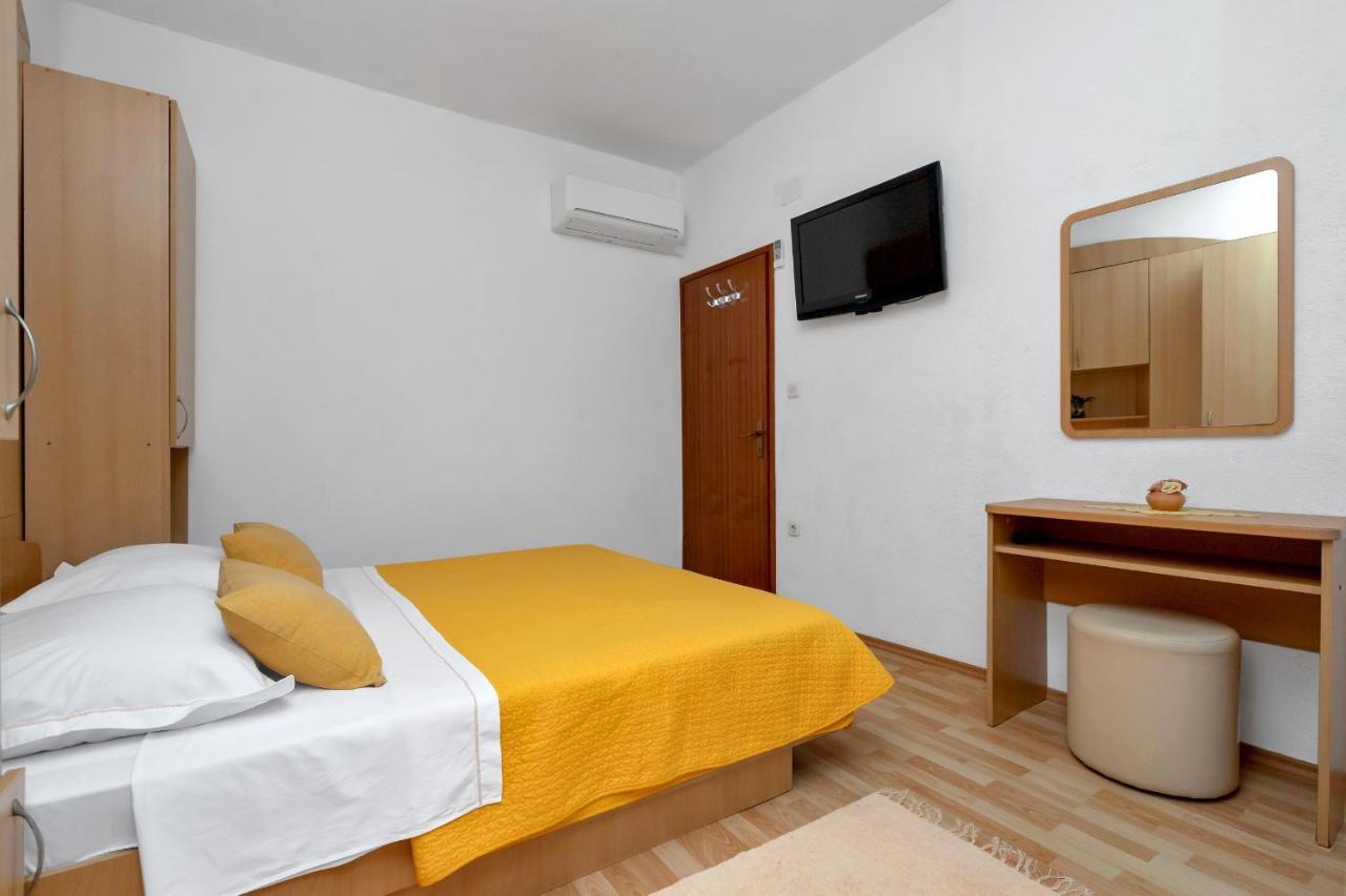 Dado A6 Apartments Igrane Exterior foto