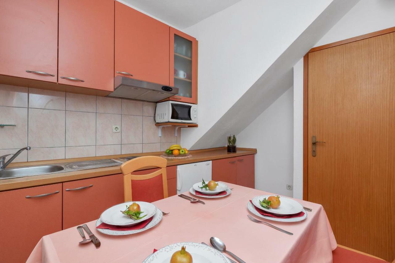 Dado A6 Apartments Igrane Exterior foto
